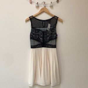NWT Forever 21 Lace Top Pleated Mini Dress